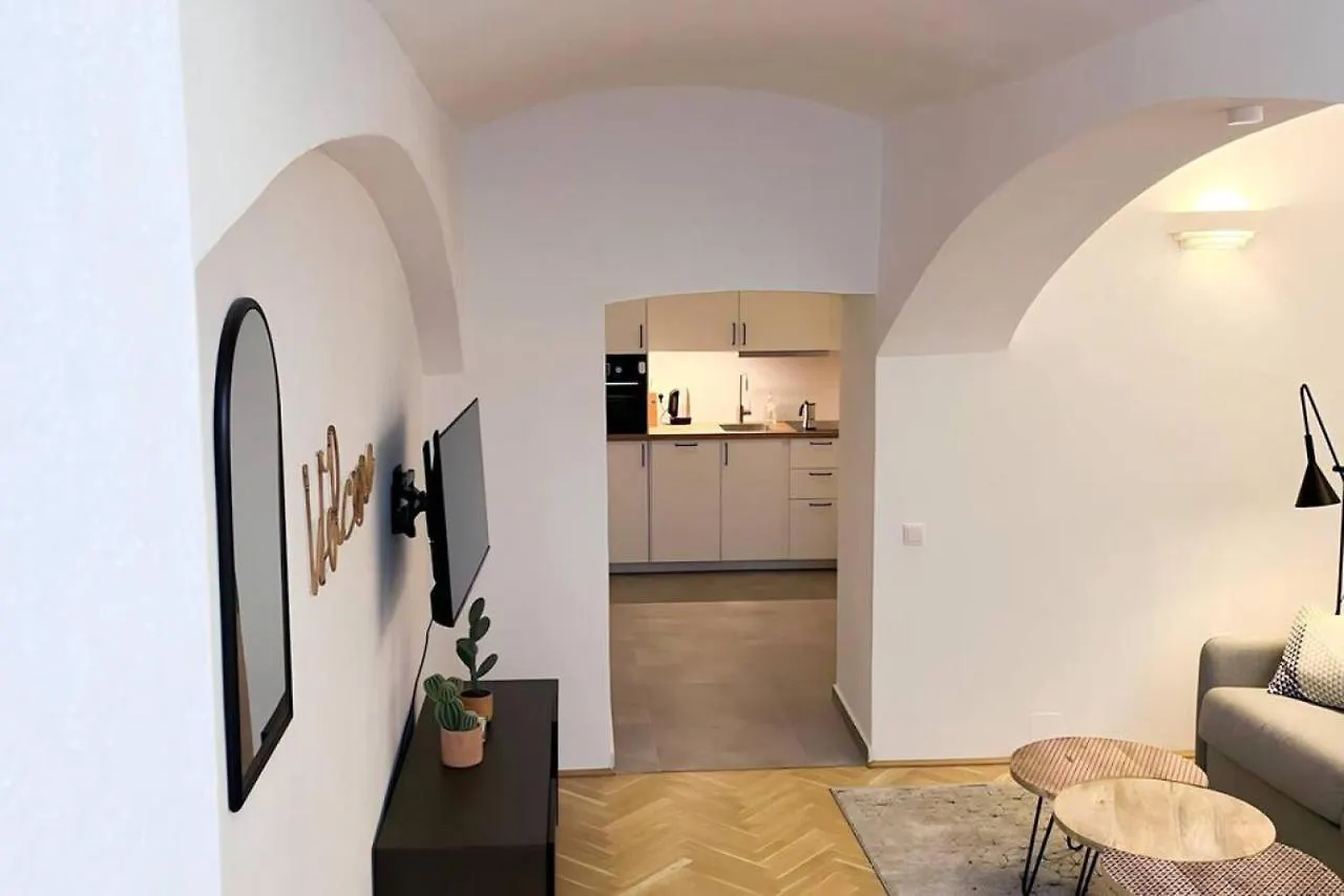 Cozy And Stylish Flat Close To Schoenbrunn Palace Vienna 0*,